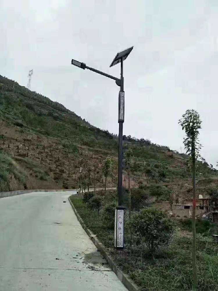 灵宝市仿古太阳能路灯